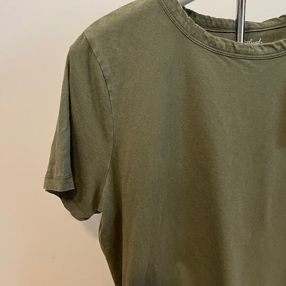Universal Thread Women's Dark Green Short Sleeve Crewneck T-Shirt - Small - NWT - Picture 8 of 8